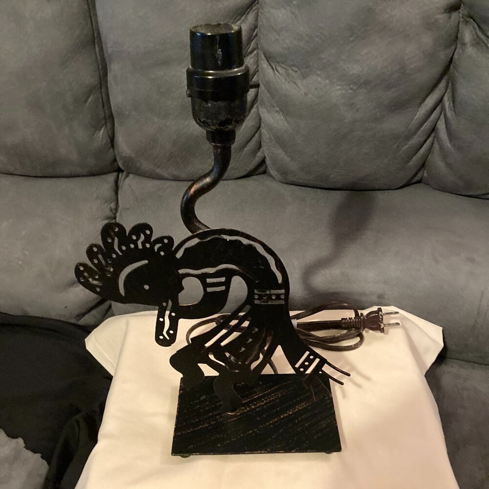 VTG 2001 Black Metal Kokopelli Tribal Figure Table 13.5" Lamp-No Shade-Works-EUC